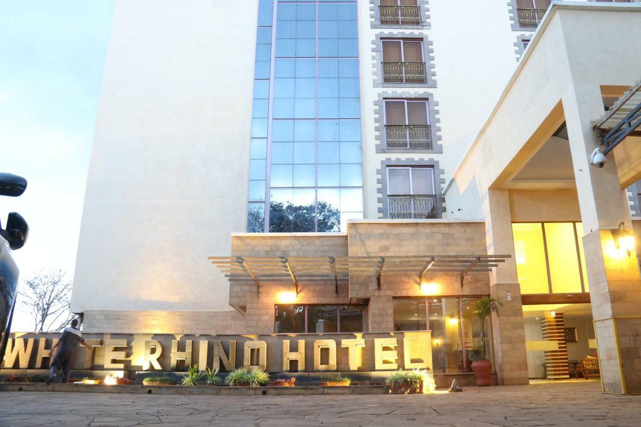 The White Rhino Hotel Ньери Экстерьер фото